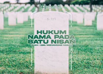 Hukum Memberi Nama Pada Batu Nisan